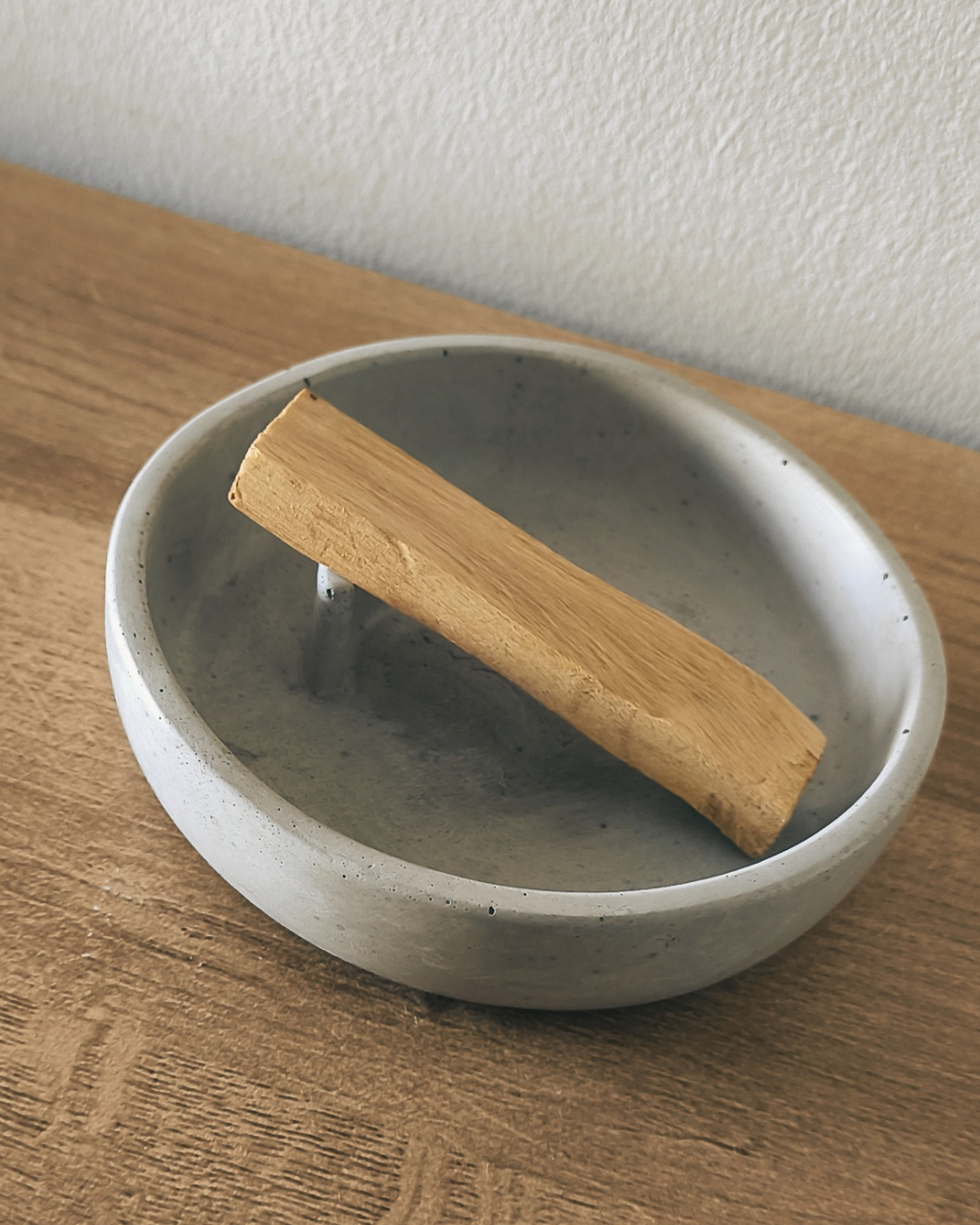 Eira – Quemador de palosanto y atado